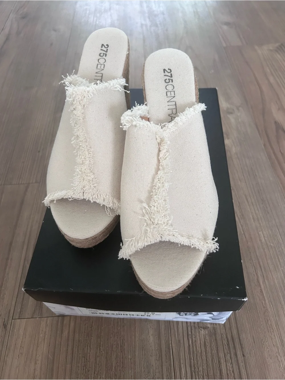 275 CENTRAL MILA WEDGE ESPADRILLE beige CRUDO. Size 39